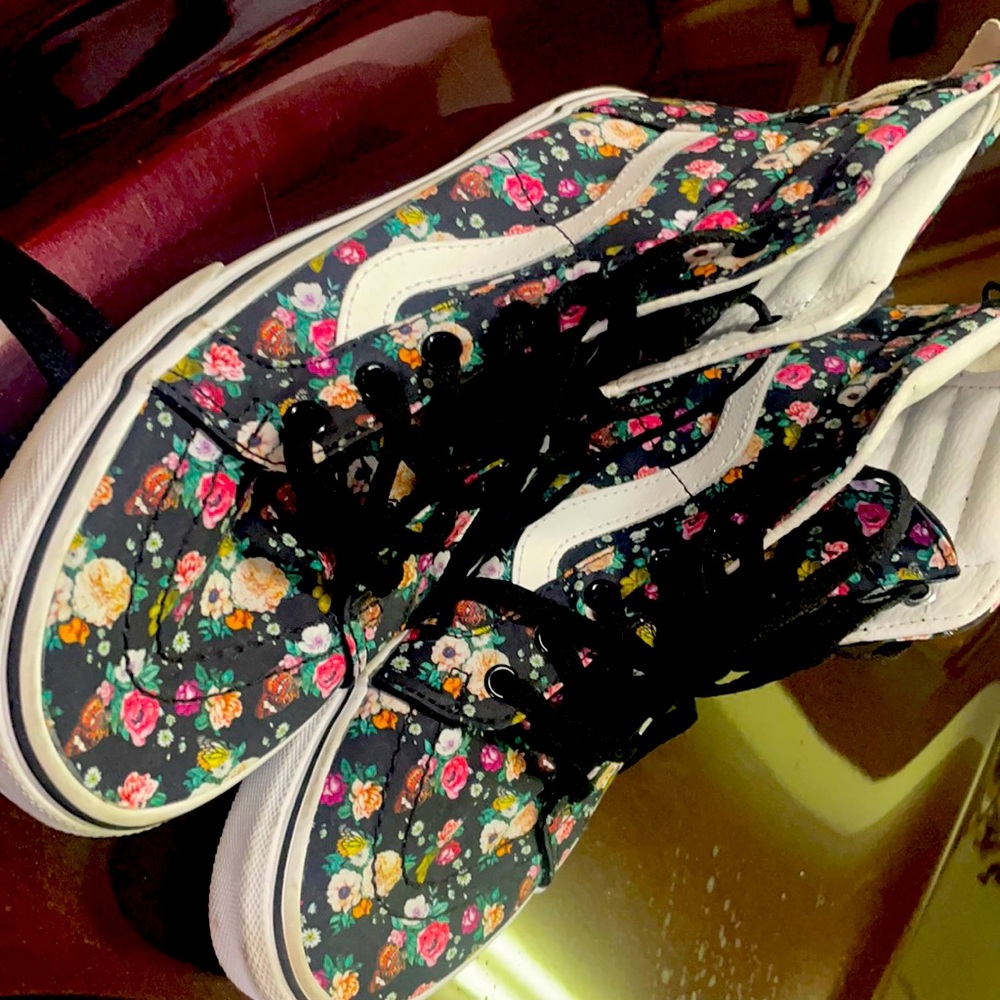 Vans New kids size 5